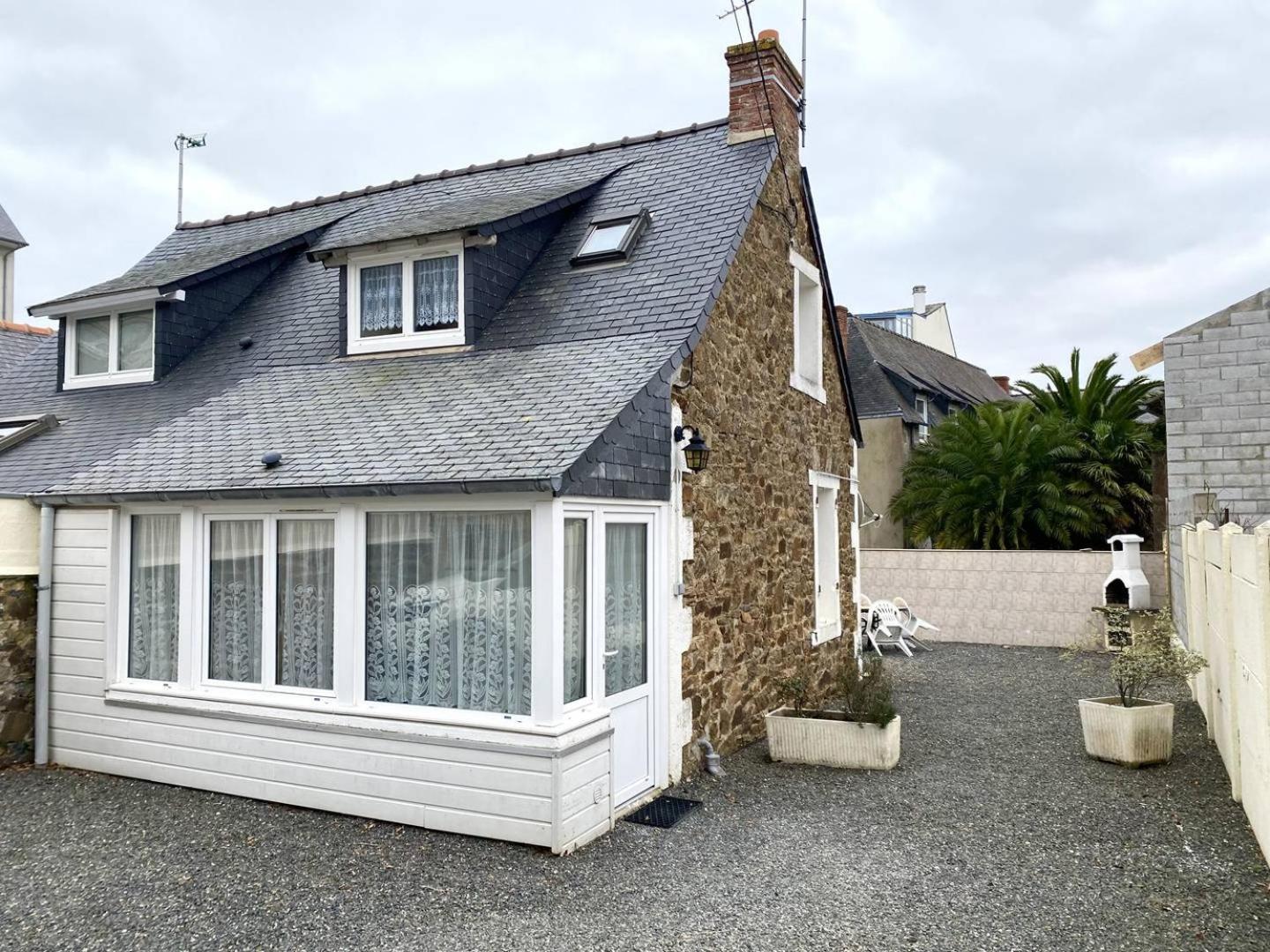 Maisonnette A 150m Du Centre-ville Et Des Commerces A - Ref 922 Villa Perros-Guirec